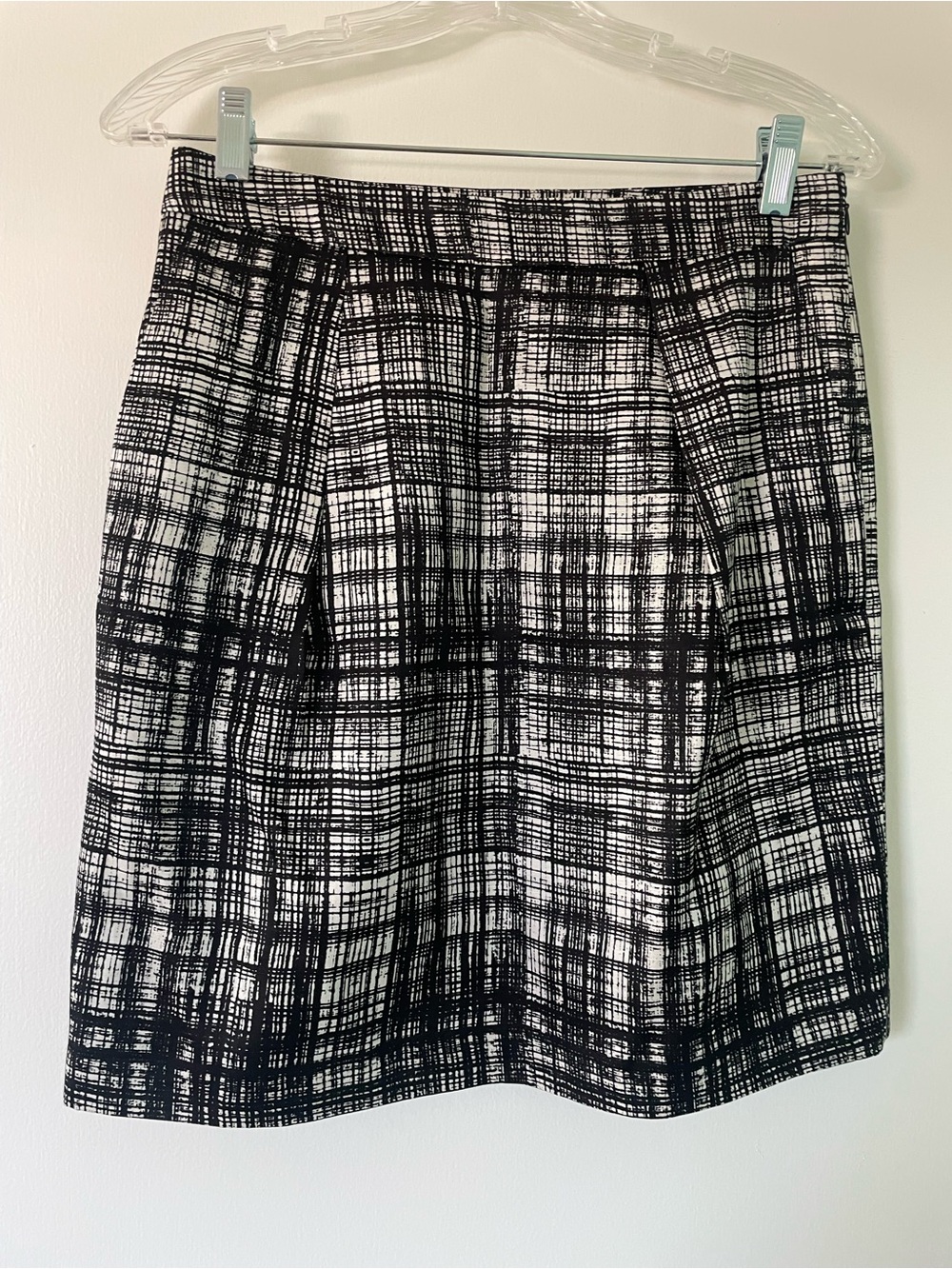 LOFT Black and White Crosshatch A-Line Skirt